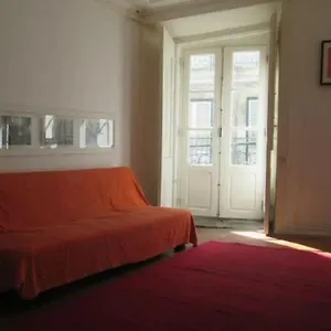 Center Simple Charming Apartment Lisbon